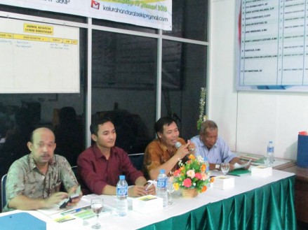 Camat Pontianak Barat Buka Musrenbang Kelurahan Daratsekip Tahun 2016